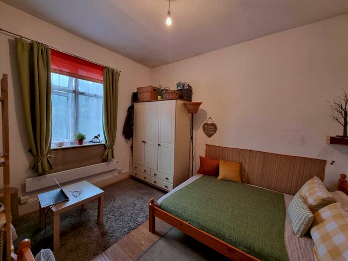 Studio To Rent In Etherley Road, Tottenham, N15
