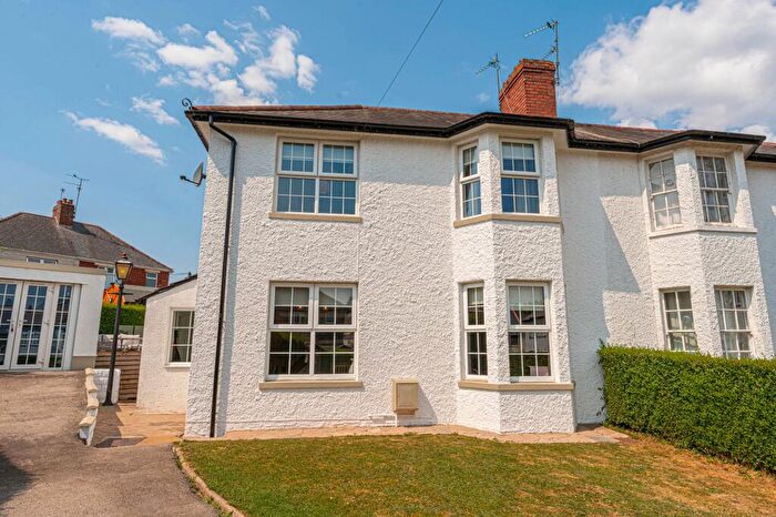 3 Bedroom Semi-Detached House For Sale In Cardigan Place, Newport, NP19