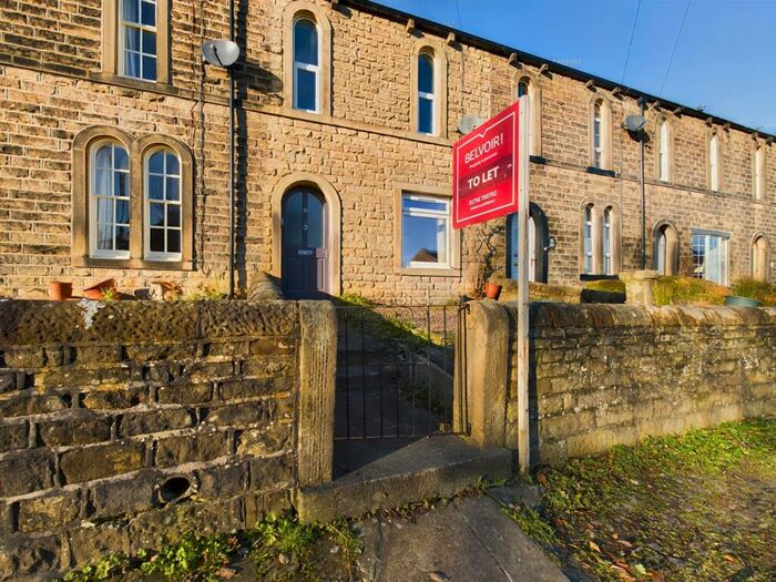 3 Bedroom Terraced House To Rent In Beckside, Carleton, BD23