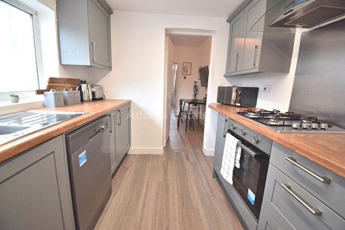 4 Bedroom Terraced House To Rent In Great Knollys Street, Reading, RG1