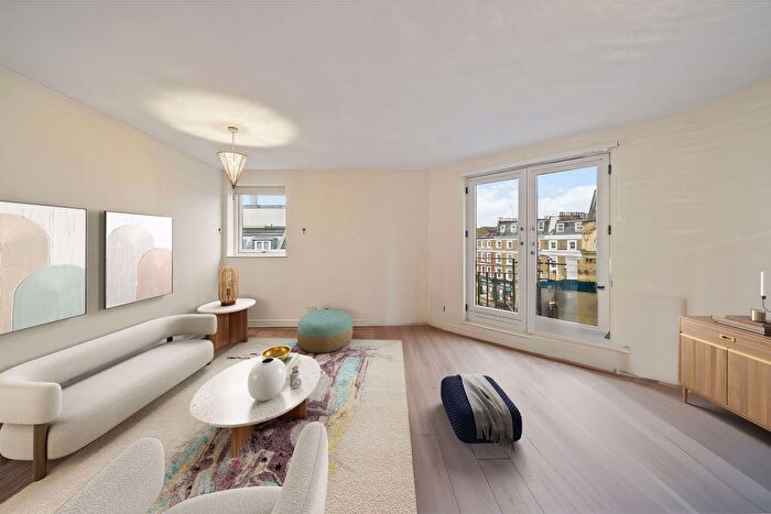 2 Bedroom Flat For Sale In Artesian Road, London, W2