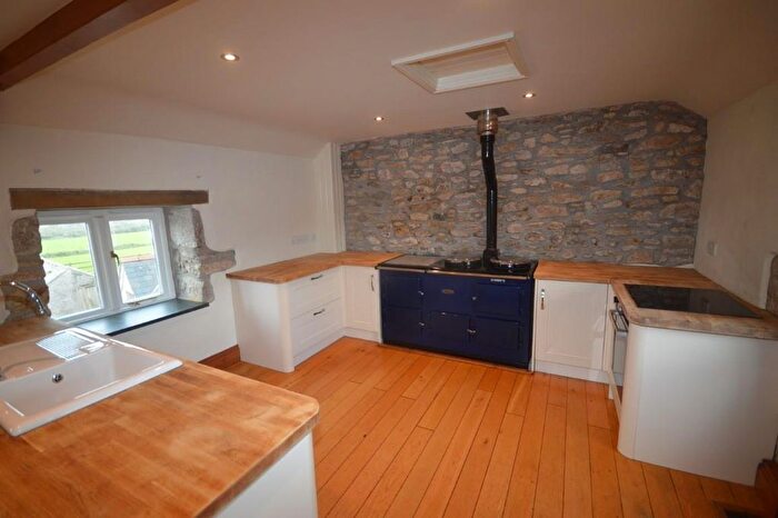 4 Bedroom Property To Rent In Menherion, Redruth, TR16
