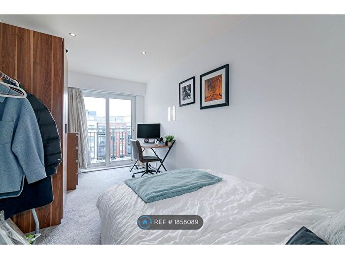 2 Bedroom Flat To Rent In Ensign House, Colindale, NW9