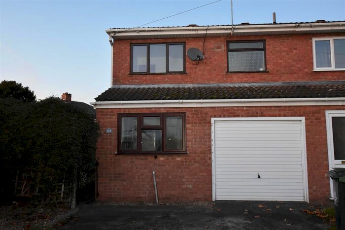 3 Bedroom Property To Rent In Tolladine Road, Worcester, Worcester, WR4