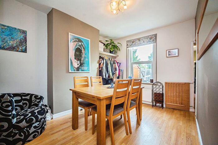 2 Bedroom Terraced House For Sale In Kingsley Road, Maidstone, Kent, ME15