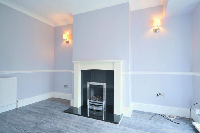 3 Bedroom Town House For Sale In Ashbourne Avenue, Cheadle, SK8