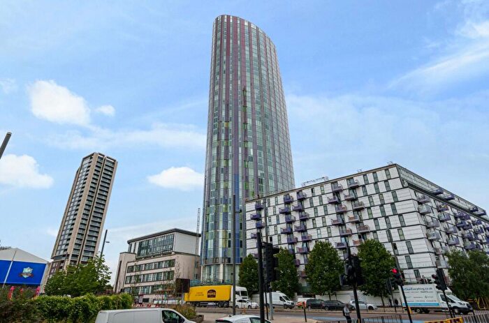 1 Bedroom Apartment To Rent In High Street, London, E15