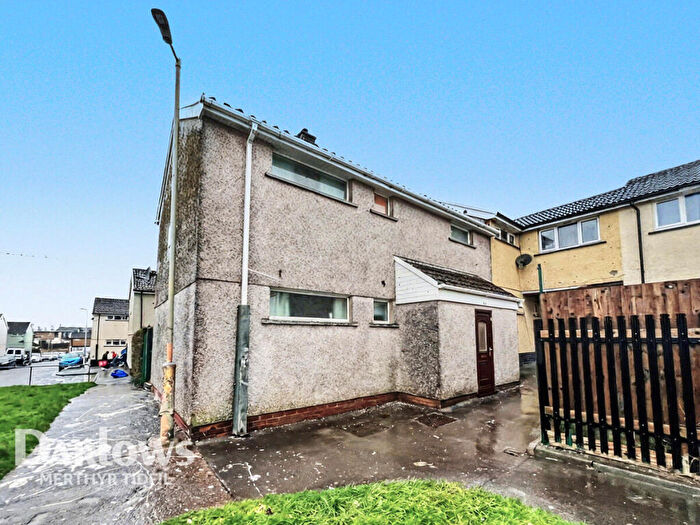 3 Bedroom End Of Terrace House For Sale In Cypress Close, Merthyr Tydfil, CF47