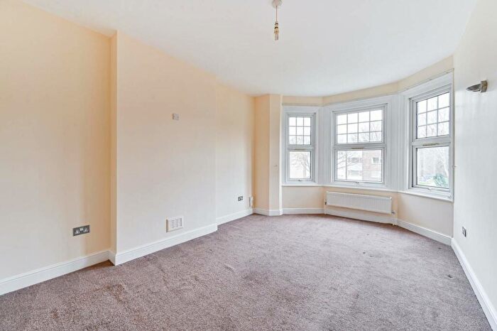 1 Bedroom Flat To Rent In St Augustines Avenue, South Croydon, CR2