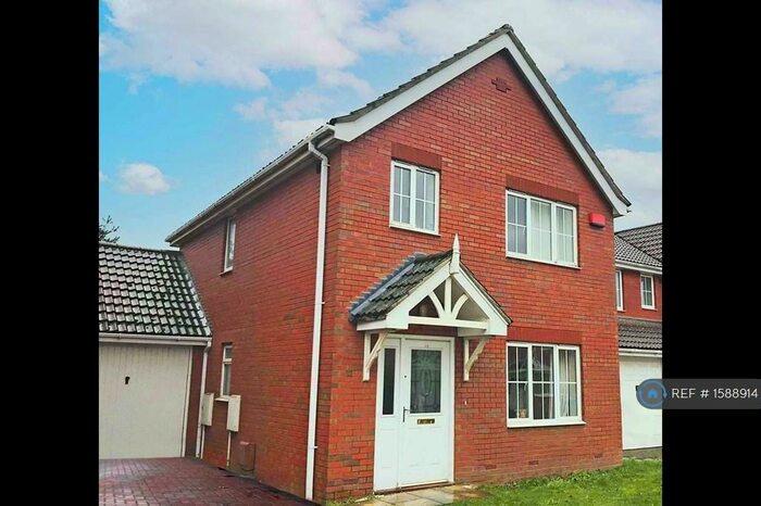 4 Bedroom Detached House To Rent In Bladewater Road, Norwich, NR5