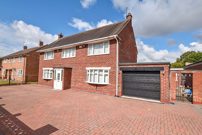 4 Bedroom Detached House For Sale In Mill Park Drive, Eastham, CH62