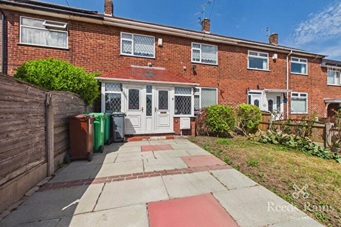 3 Bedroom Terraced House For Sale In Foxlair Road, Manchester, Greater Manchester, M22