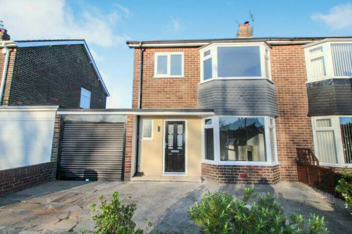 3 Bedroom Semi-Detached House To Rent In Fountain Head Bank, Seaton Sluice, NE26