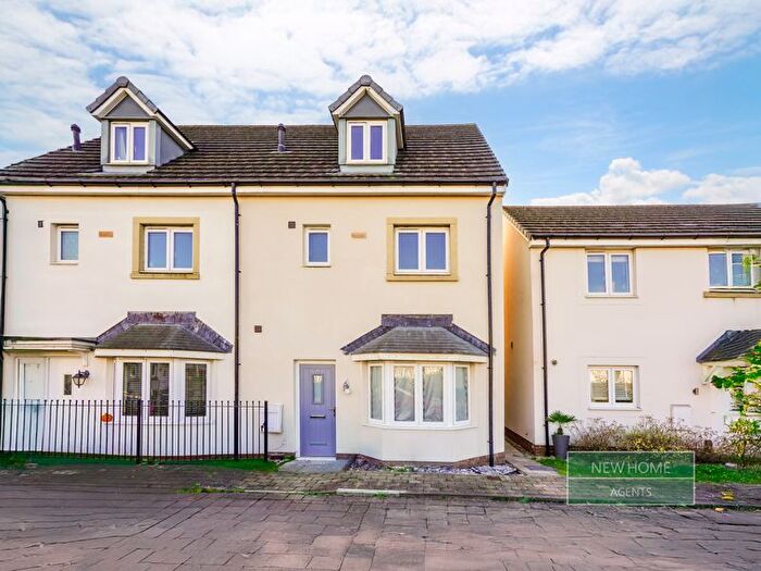 4 Bedroom End Terrace House For Sale In Brinell Square, Newport, NP19