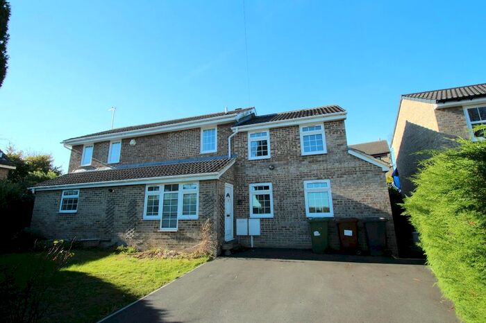 4 Bedroom Detached House To Rent In Adel Vale, Leeds, West Yorkshire, Uk, LS16