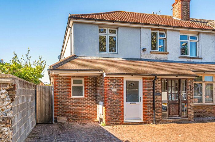 3 Bedroom Terraced House For Sale In Town Cross Avenue, Bognor Regis, PO21
