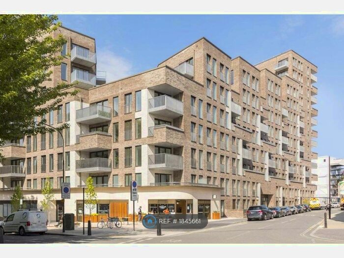 2 Bedroom Terraced House To Rent In Phoenix Place, London, WC1X