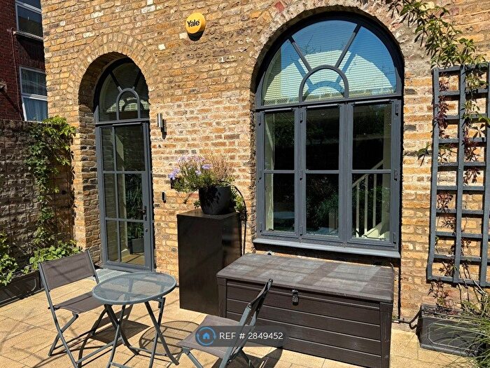 1 Bedroom Maisonette To Rent In Metropolis Plaza, London, E3