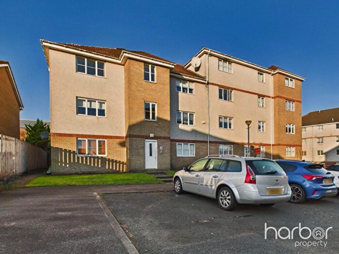 2 Bedroom Flat For Sale In Eversley Street, Tollcross, Glasgow, City Of Glasgow, G32