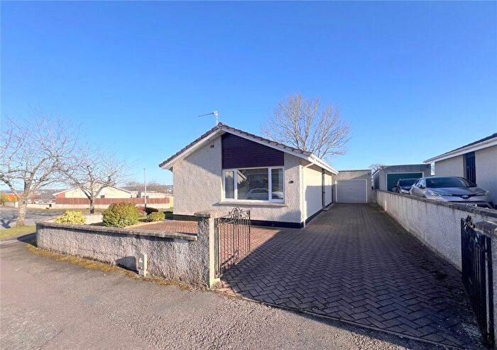 2 Bedroom Bungalow For Sale In Leachkin Drive, Inverness, IV3