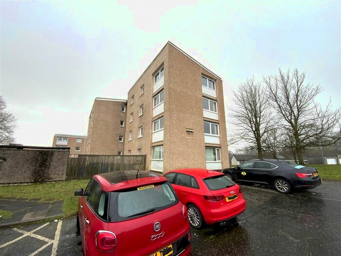 2 Bedroom Flat To Rent In Tarbolton, St Leonards, East Kilbride, G74