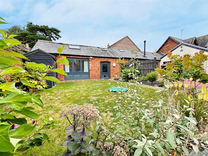 2 Bedroom Semi-Detached Bungalow For Sale In Main Street, North Duffield, Selby, YO8
