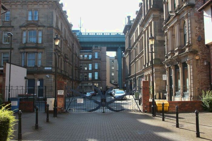 2 Bedroom Apartment To Rent In Peppercorn Court, Newcastle Quayside, NE1