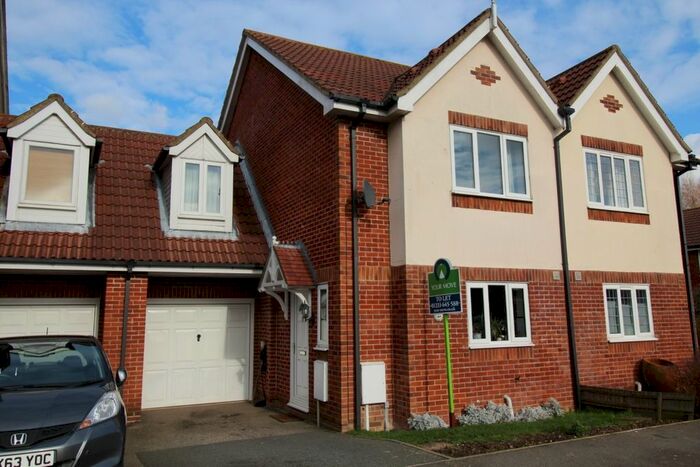 3 Bedroom Semi-Detached House To Rent In Park Wood Close, Kingsnorth, Ashford, Kent, TN23