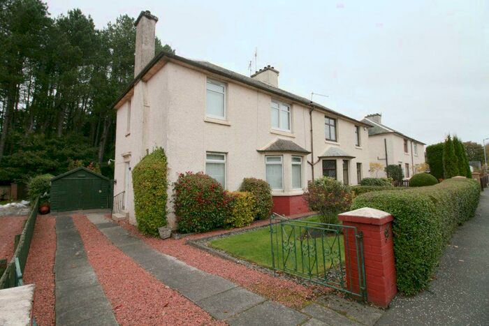 3 Bedroom Semi-Detached House To Rent In Waverley Drive, Wishaw, ML2