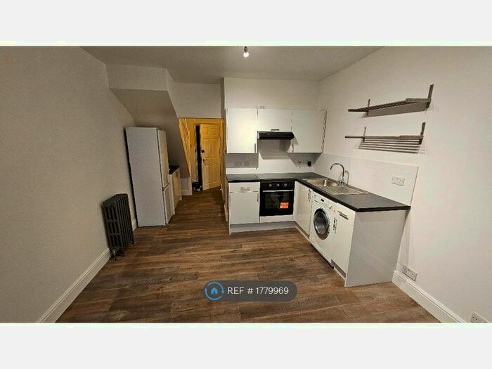1 Bedroom Flat To Rent In London, London, NW10