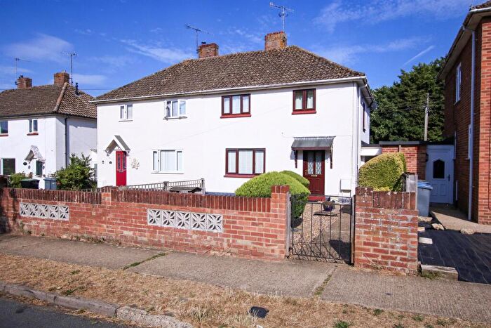 3 Bedroom Detached House For Sale In Saxon Road, Saxmundham, IP17