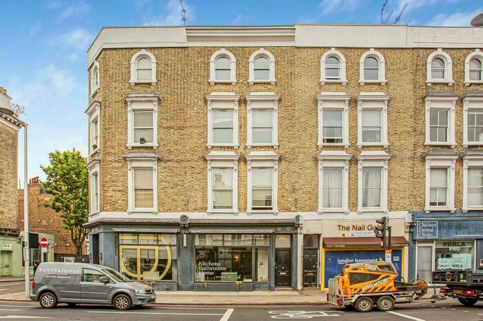 2 Bedroom Flat To Rent In Fulham Road, London, SW10