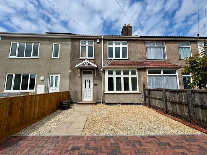 3 Bedroom Semi-Detached House To Rent In , Toronto Road, Horfield, BS7