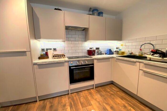 2 Bedroom Flat To Rent In Moseley Street, Birmingham, B12