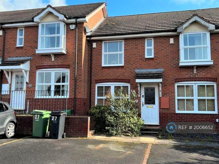 2 Bedroom Terraced House To Rent In Hopton Gardens, Dudley, DY1