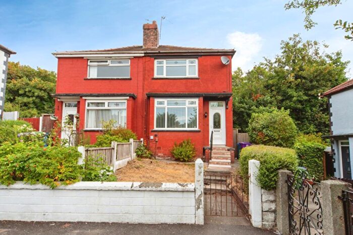 3 Bedroom Semi-Detached House For Sale In Glenbank Close, Liverpool, Merseyside, L9