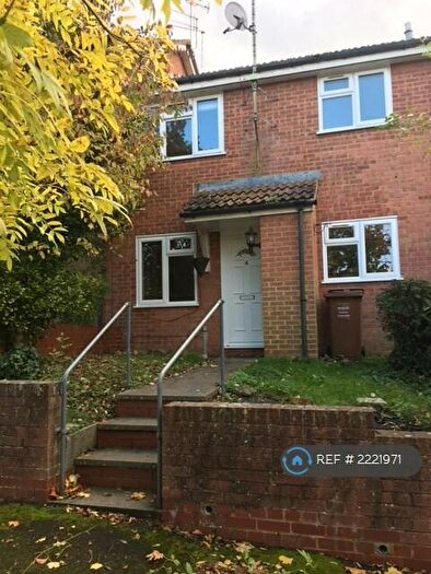 1 Bedroom Terraced House To Rent In Chilham Close, Chatham, ME4