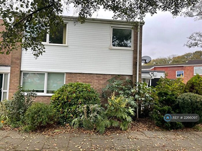 3 Bedroom Detached House To Rent In Alder Grove, Lytham, FY8