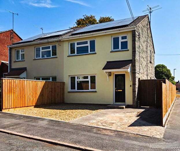 3 Bedroom Semi-Detached House For Sale In Westlands, Heytesbury, BA12