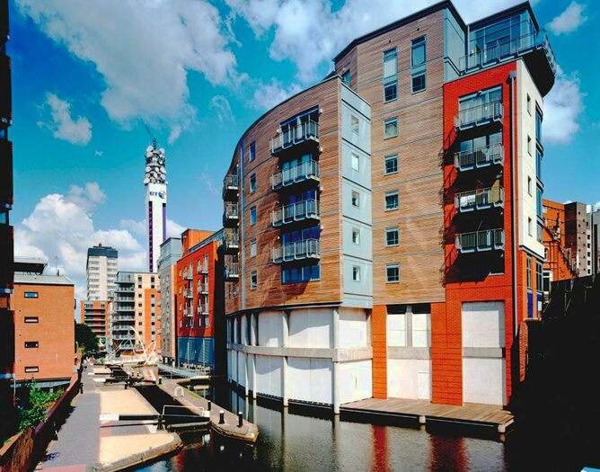 2 Bedroom Flat To Rent In Islington Gates, Birmingham, B3