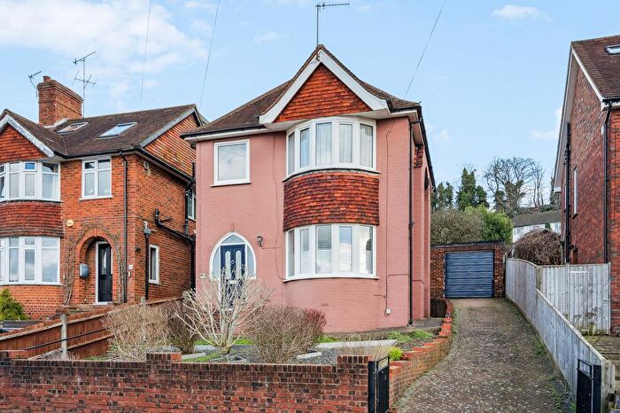 3 Bedroom Detached House For Sale In Healey Avenue, High Wycombe, HP13