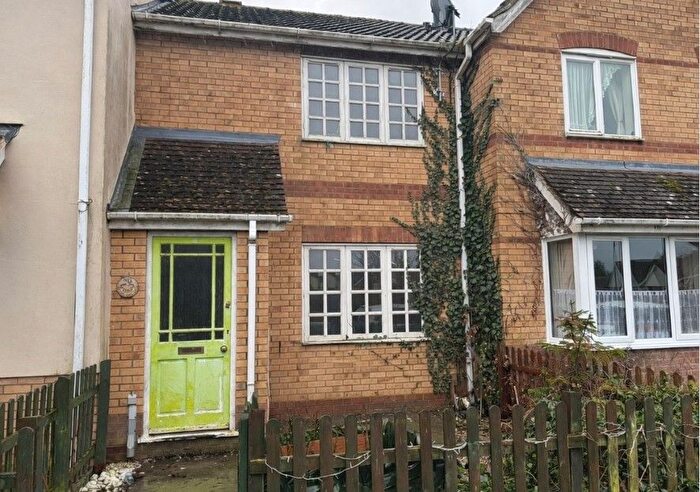 2 Bedroom Terraced House For Sale In Whitemill Road, Chatteris, Cambridgeshire, PE16