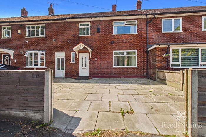 3 Bedroom Terraced House For Sale In Cornishway, Manchester, M22