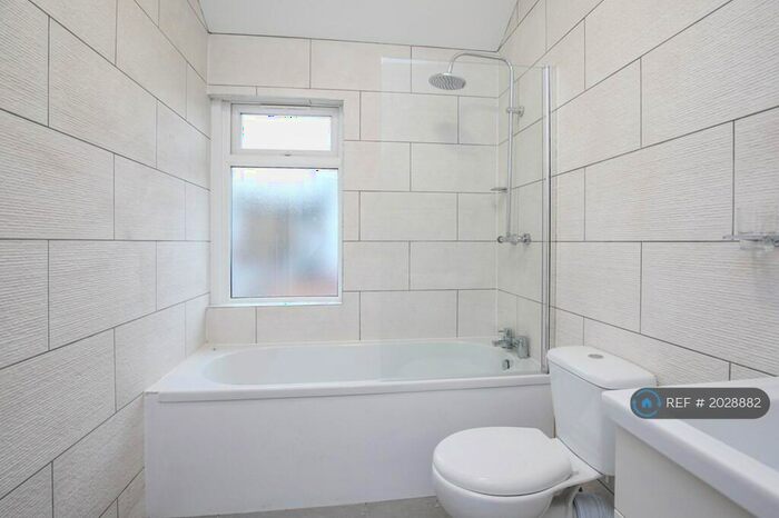 4 Bedroom Terraced House To Rent In Sutherland Road, Croydon, CR0