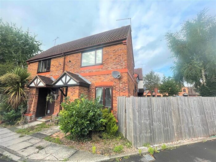 1 Bedroom Semi-Detached House To Rent In Drovers End, Fleet, Hampshire, GU51