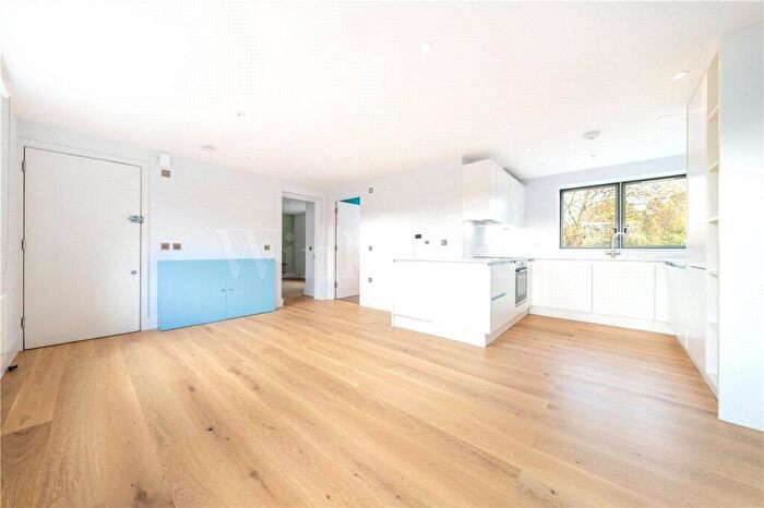 1 Bedroom Apartment To Rent In Etrona Mews, London, NW2