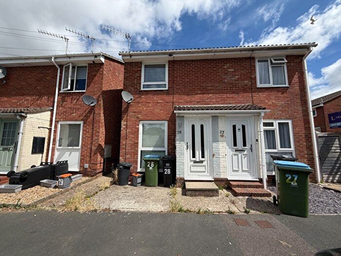 2 Bedroom Semi-Detached House To Rent In Bronze Close, Bognor Regis, PO22