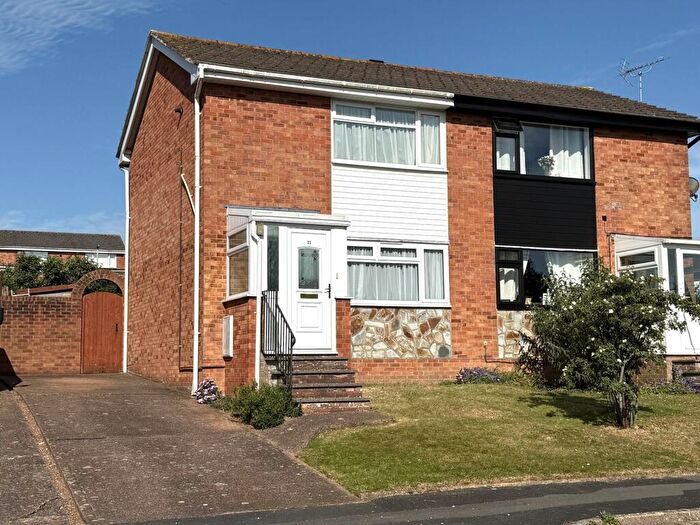 2 Bedroom Semi Detached House For Sale In Yew Tree Close, Exmouth, EX8