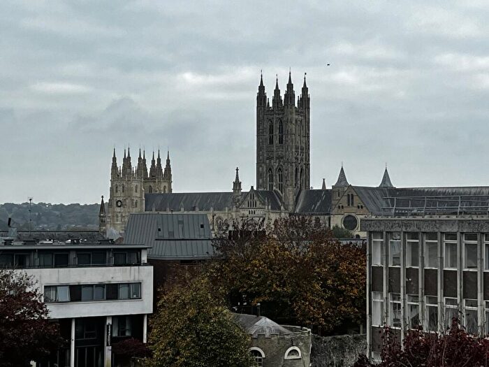 2 Bedroom Apartment To Rent In St George's Place, Canterbury, CT1