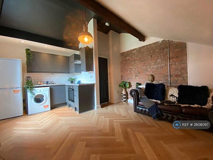 3 Bedroom Flat To Rent In Lorne Street, Liverpool, L7